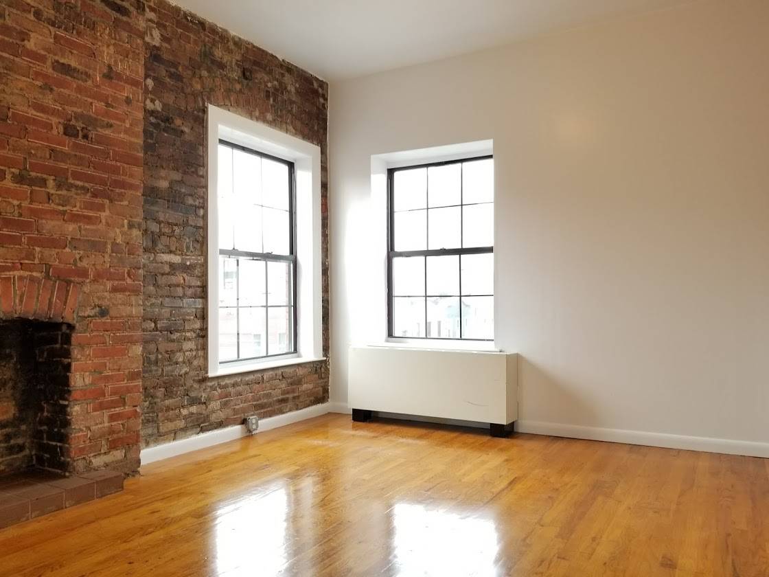 THE ULTIMATE DREAM APARTMENT ON N 5TH BEDFORD AVE!! A 1BED/BATH STUNNER!