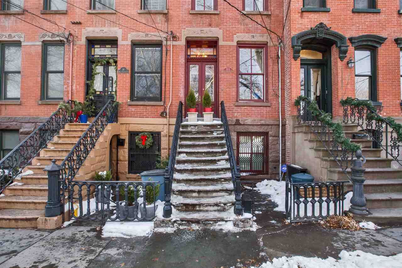 Stunning single family brownstone in the sought-after neighbourhood of Hamilton Park Downtown Jersey City