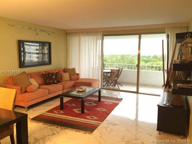Gorgeous 2 bedroom 2 bath in Commodore Club South has stunning North views of the Ocean