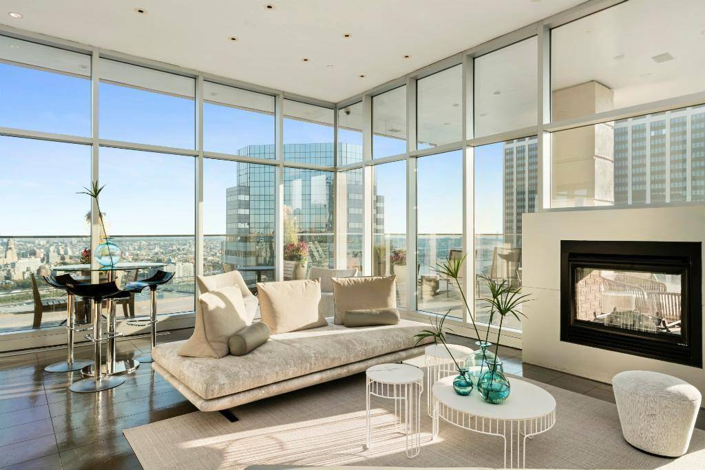 Financial District, Furnished, 2 Bedrooms 3 Bathrooms, Huge Terrace, Home Office, Full Service Luxury Building,  High Ceilings, Views, W/D, No Fee