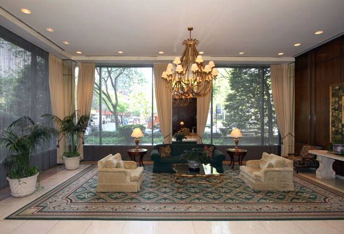 Upper West Side, Convertible 3 Bedrooms 2 Bathrooms, Full Service Luxury Building, Great Closet Space, Gym, No Fee