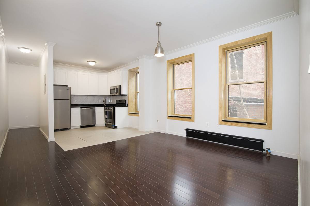Newly Renovated Spacious 3 Bedroom For Rent In Prime Clinton Hill, Brooklyn