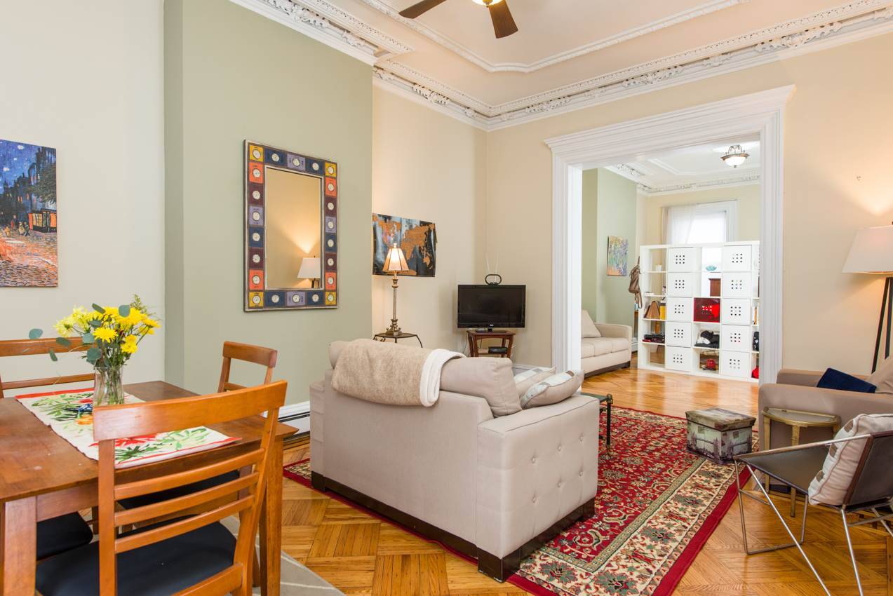 Bright and sunny studio apartment located in the heart of Hoboken