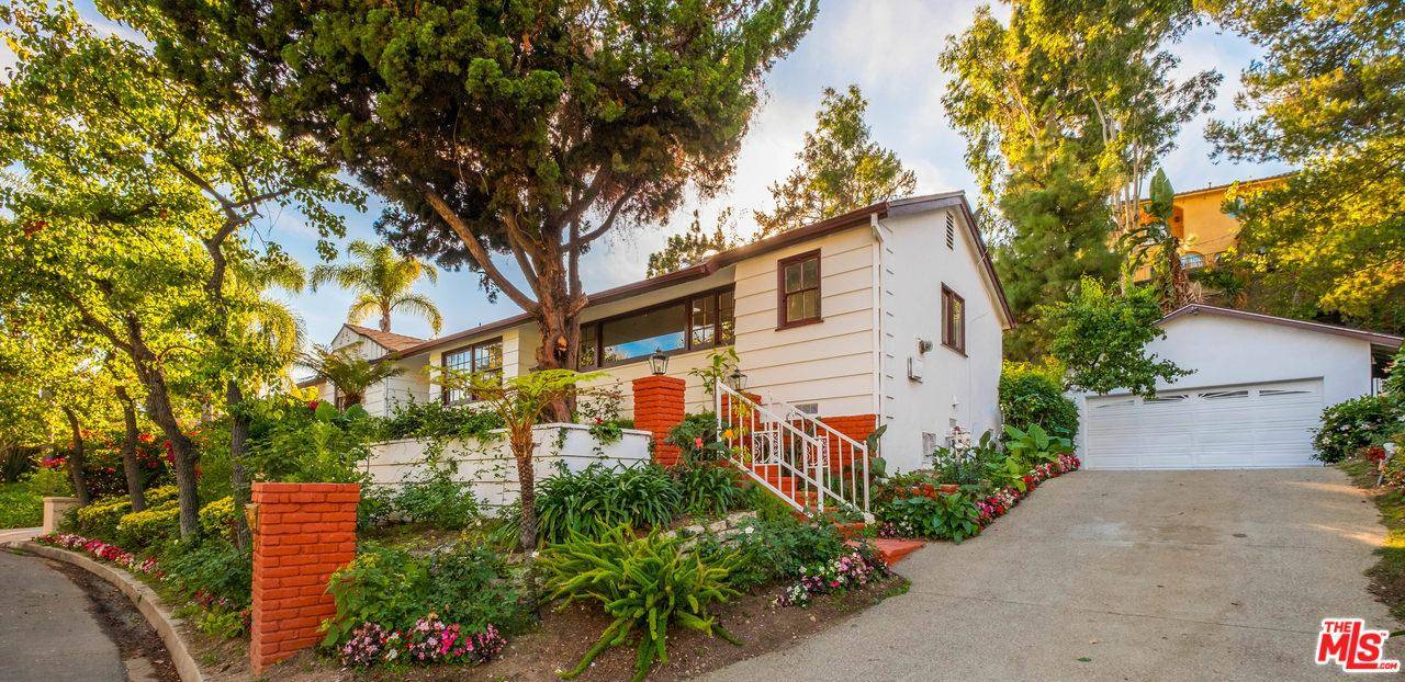 Location - 4 BR Single Family Beverly Hills Post Office | B.H.P.O. Los Angeles