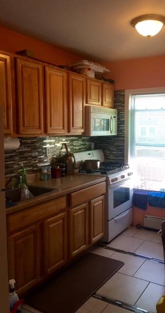 Newly Renovated 2nd floor - 1 BR New Jersey
