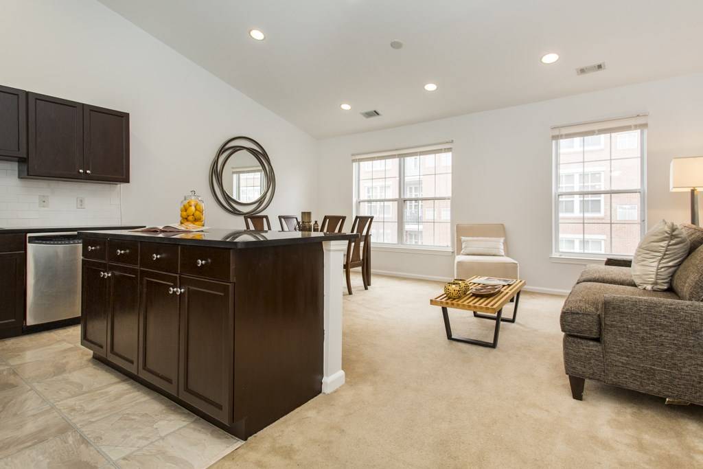 Boasting a fabulous location just one block from the West Side Avenue Light Rail Station and nearby the Hackensack Waterfront