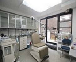 *Ground floor *Outdoor space *Ideal for dentist, MD, etc. *Across from Central Park *Near Columbus Circle, N,Q,R,W,A,C,B,D trains