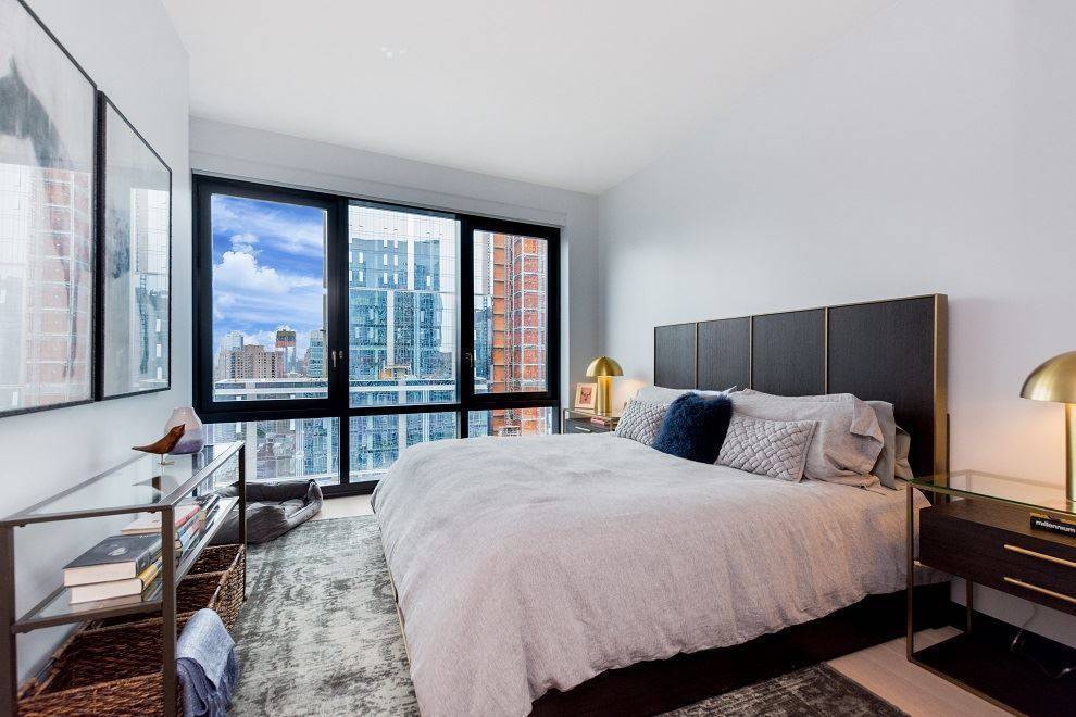 Luxury one bed on the upper west side with washer/dryer in unit!