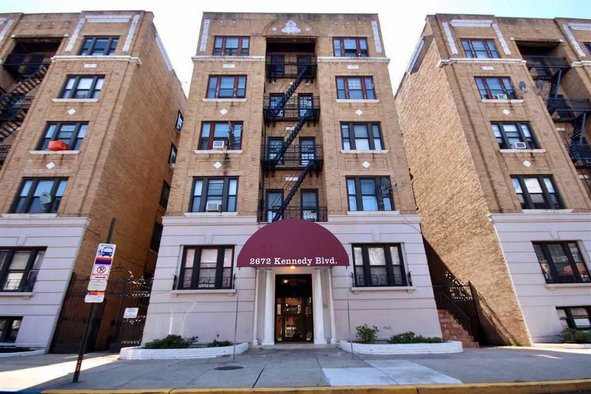 If you're looking for great location - 3 BR Condo New Jersey