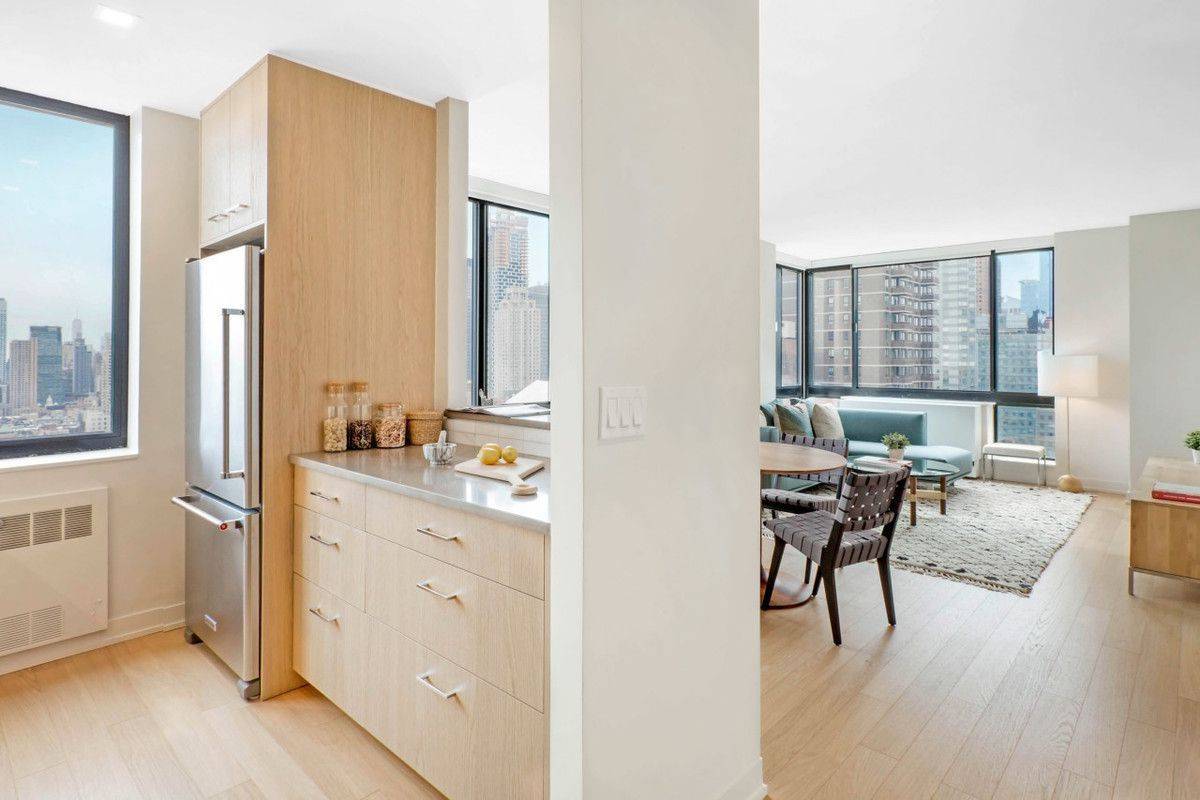 Magnificent large 2 Bed | 2 bath near Lincoln center- no fee!