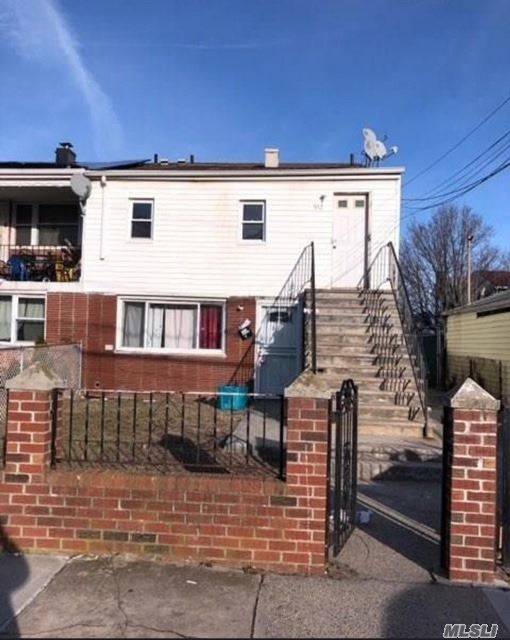 Family House In The Extremely Desirable Arverne Section Of Queens.