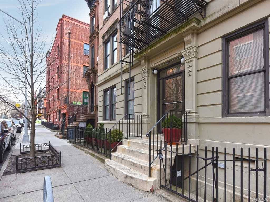 This Gorgeous, 2Br/1Ba Condo In Park Slope Is Looking For A New Owner!