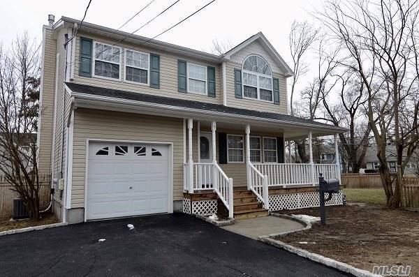 Mint Spacious Colonial New Kitchen And Baths Beautiful Hardwood Floors, Wrap Around Porch.