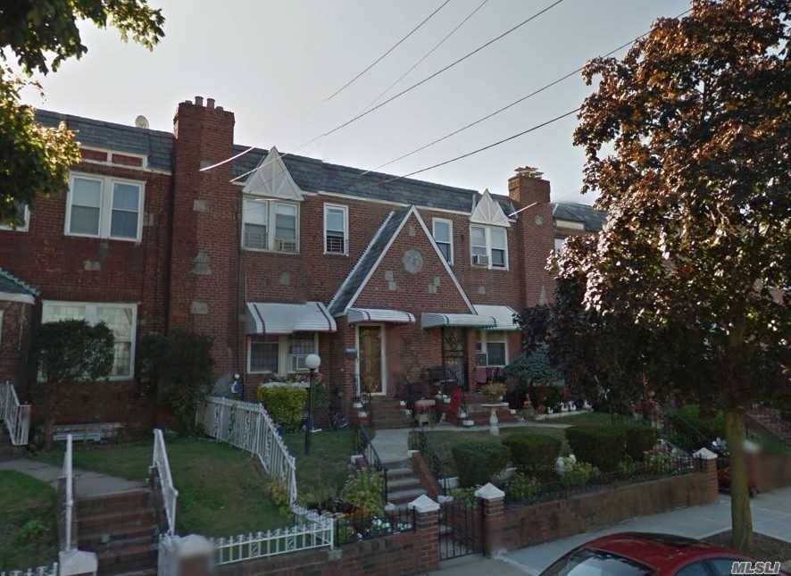 144th 4 BR House Jamaica LIC / Queens