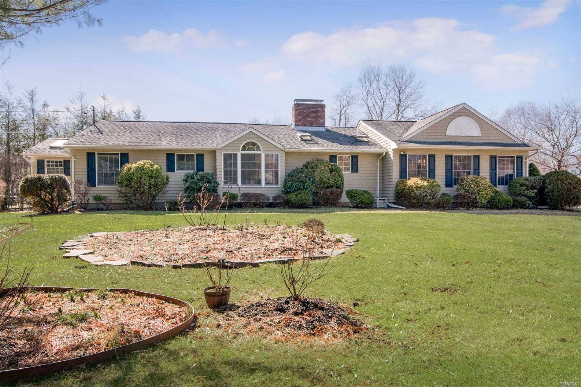 Deeded Beach & Mooring Rights Come W/This Redesigned Strongs Neck Delightful Ranch Set On 0.