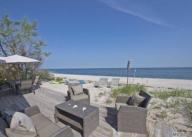 A Newly Renovated Paradise Sits Directly On A Private Beach With Sweeping Views Of Long Island Sound And Gorgeous Sunsets!