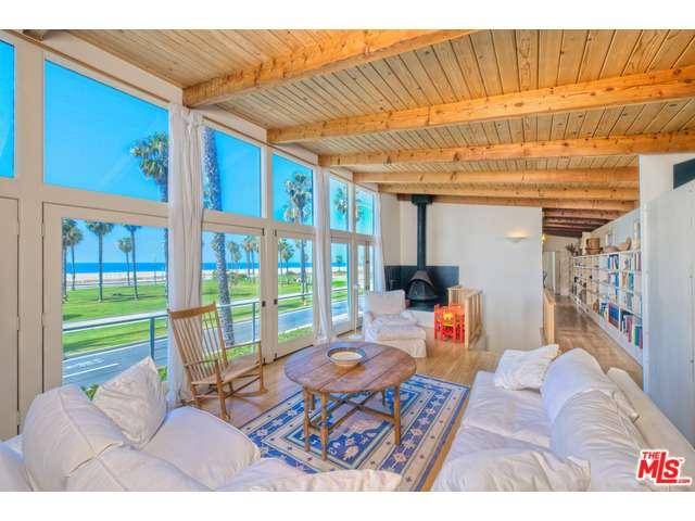 Historic beachfront property for lease in Ocean Park