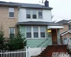 One Dwelling Home Well Kept In The Center Of Woodside!