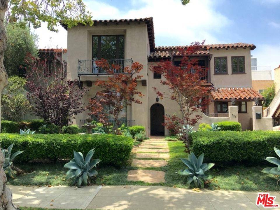 Large beautiful Mediterranean courtyard duplex in prime Beverly Hills location