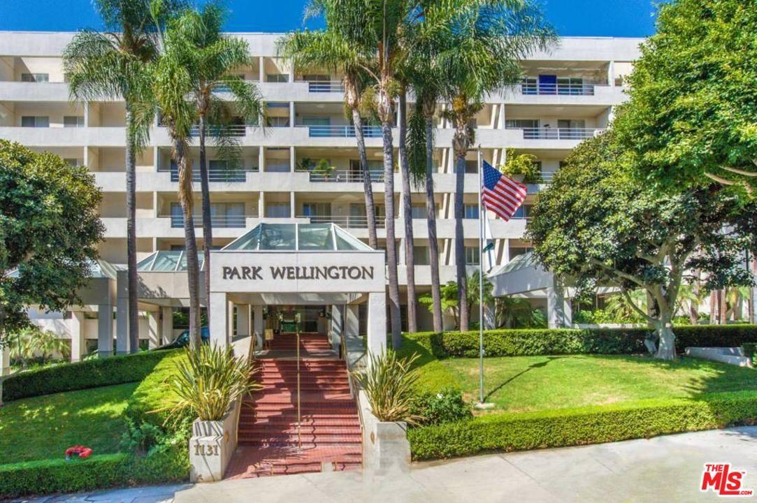 One bedroom one and a half bath condo at the full service Park Wellington in the heart of West Hollywood