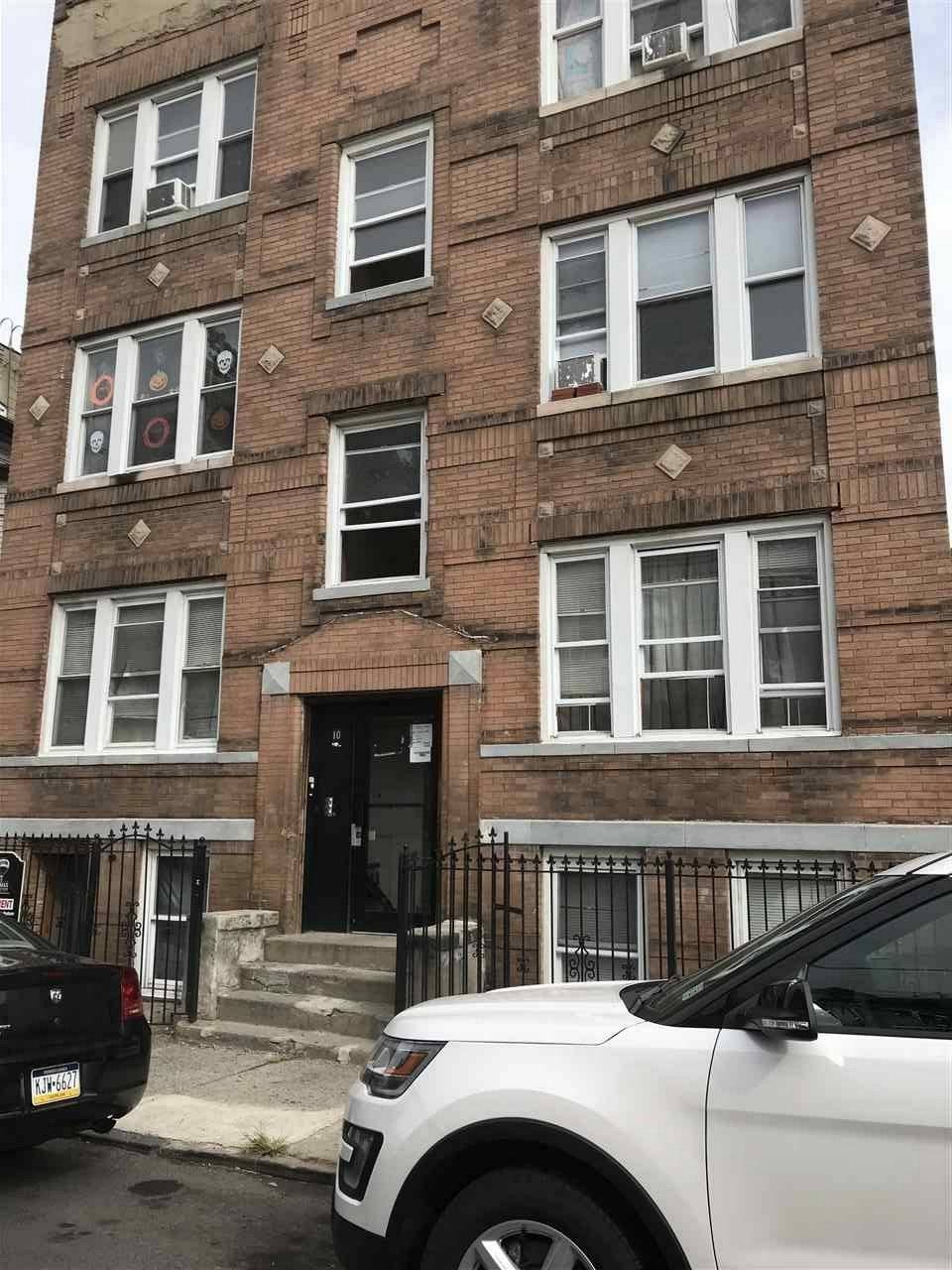 Newly renovated - 3 BR New Jersey