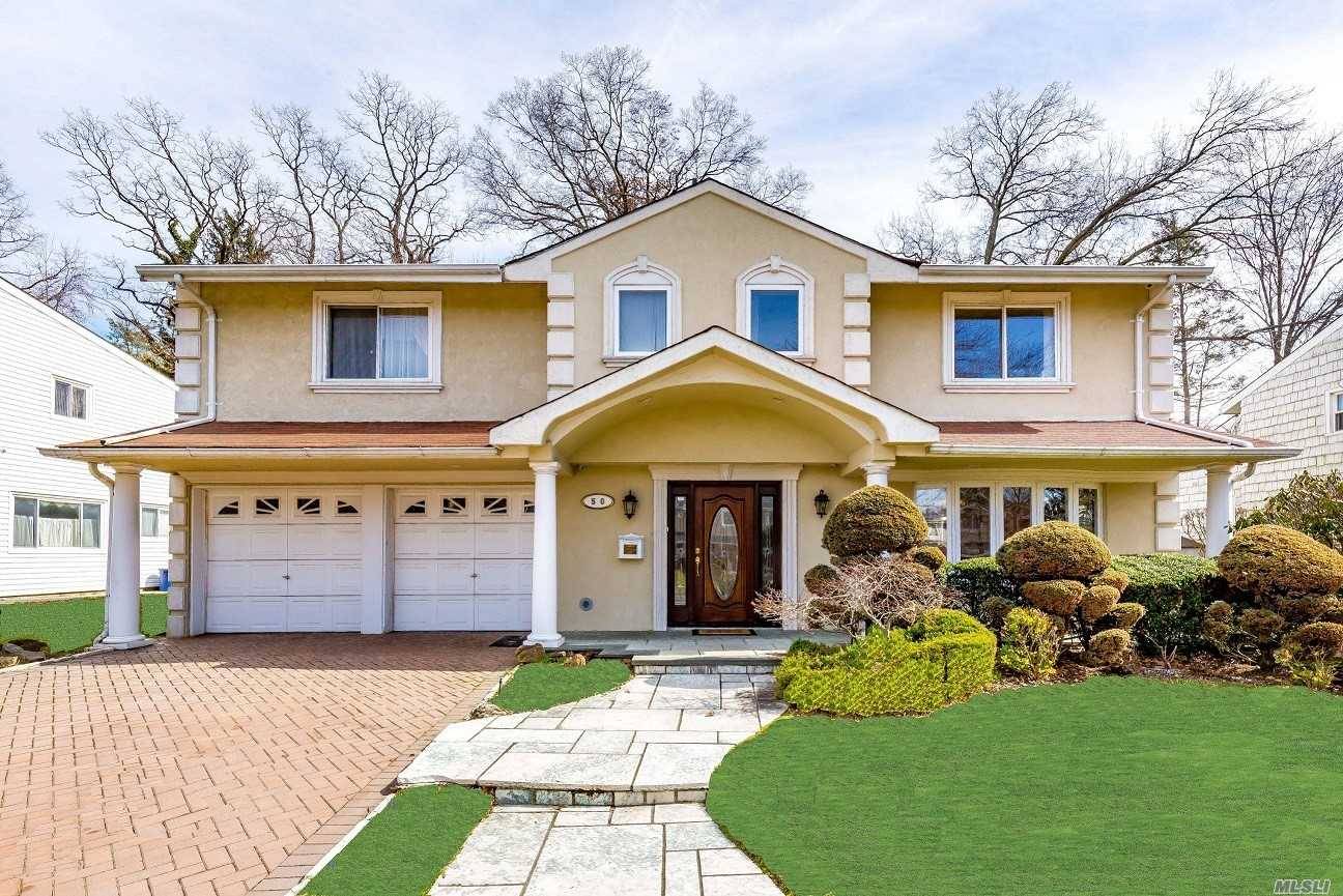 The Home You Have Been Waiting For In Manhasset Hills.