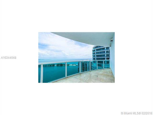 ONE OF MIAMI'S WELL-PRESERVED WATERFRONT LOCATION - Skyline on Brickell 3 BR Condo Brickell Florida