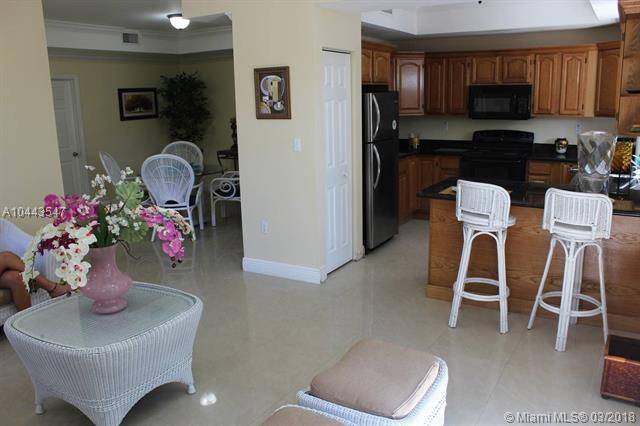 FULLY FURNISHED TOWN HOME IN COCONUT GROVE - 3012 Elizabeth St 5 BR Coral Gables Florida
