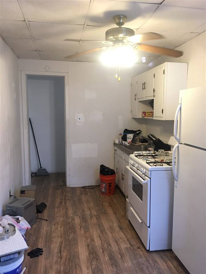 JERSEY CITY HEIGHTS-- RENOVATING - 1 BR New Jersey