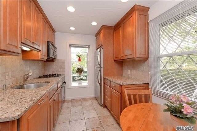 Beautiful House With Newly Updated Basement, Excellent Move In Condition.
