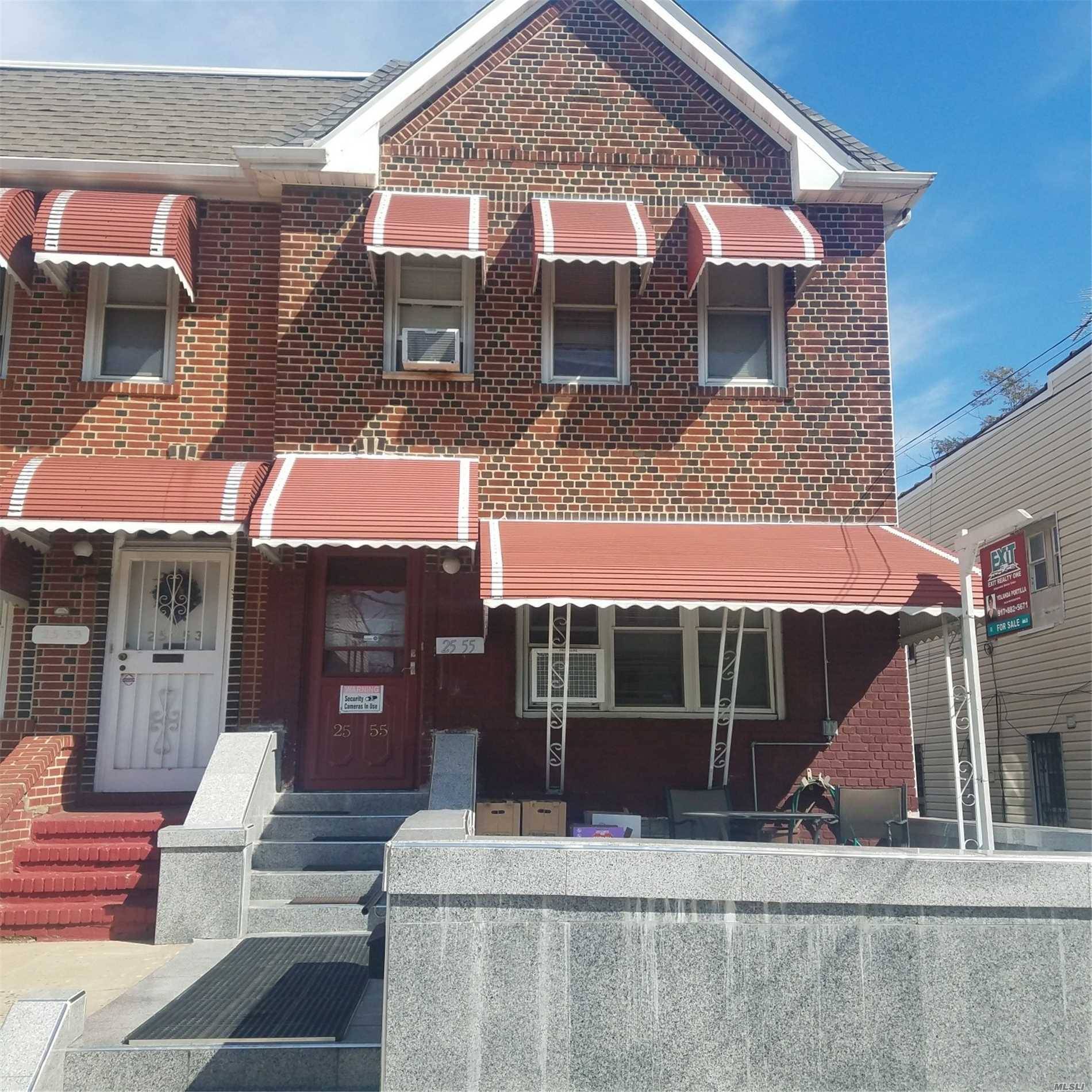 97th 3 BR House Jackson Heights LIC / Queens