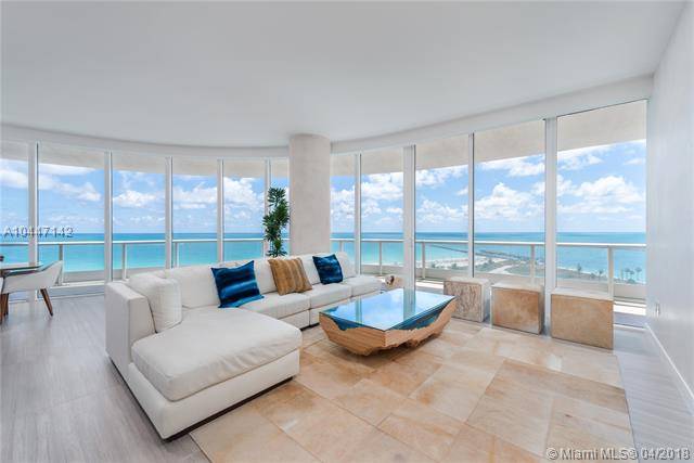 Enjoy the best views in Miami Beach from this coveted 06 line at Continuum South Tower