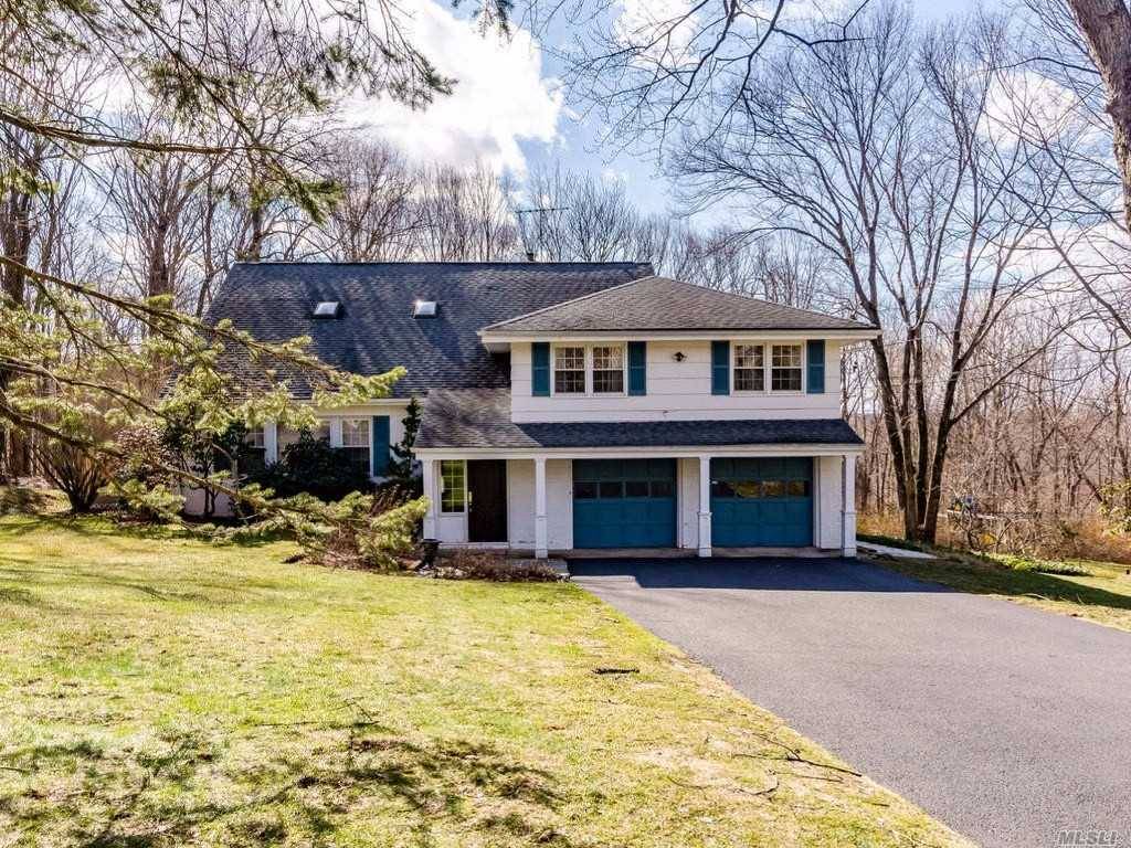 Lovely Single Family Split Level Home On A Quiet Cul-De-Sac With Abundant Street Parking Just A Short Distance From The Chappaqua Train Station.
