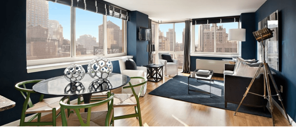 NO FEE!! INCREDIBLE 1 BEDROOM, LUXURY HIGH-RISE! HIGH-END FINISHES, IN-UNIT LAUNDRY, STUNNING VIEWS!! BRYANT PARK!