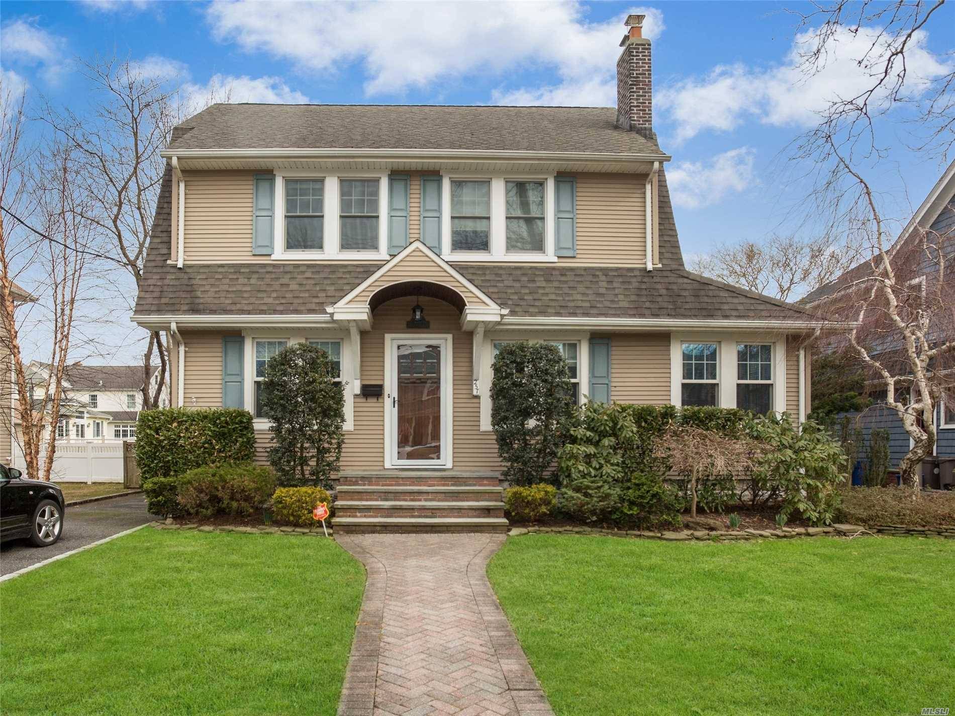 Beautiful Colonial With Custom Kitchen And Large Great Room!