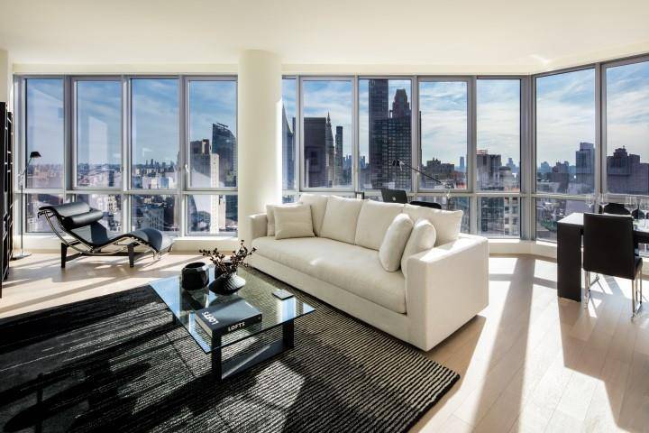 Hi-Floor*Unobstructed Views*Midtown East Lux 1Bd/1.5Ba