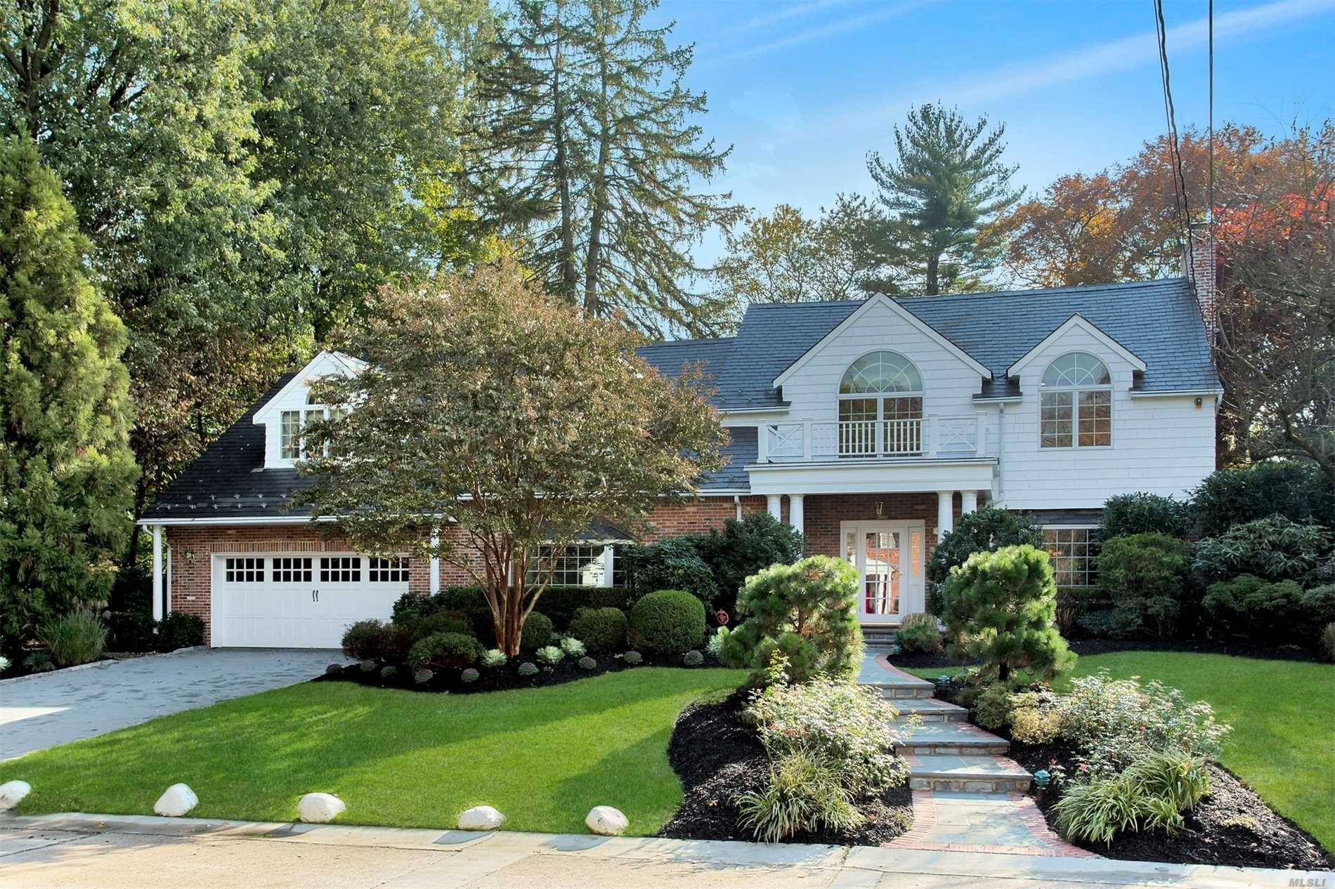 Elegant Munsey Park Colonial Renovated By Renowned Local Architect, Approx.