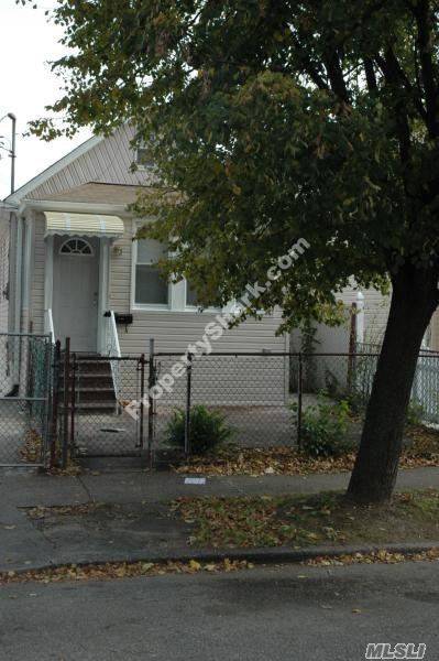 124th 2 BR House Ozone Park LIC / Queens