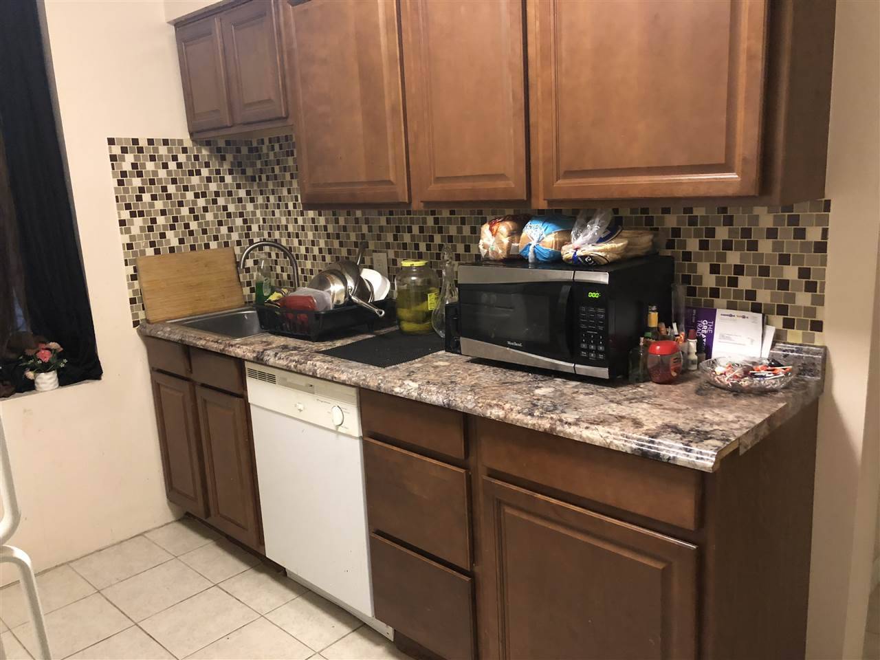A perfect one bed one bath condo in West Bergen - 1 BR Condo New Jersey