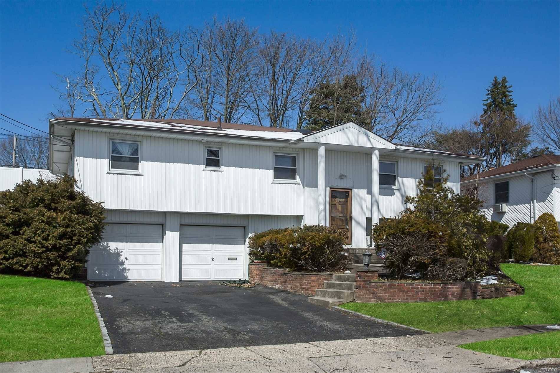 Syosset - This House Is Now Fully Available For Sale.