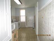 This is a spacious 1700 sq - 3 BR New Jersey