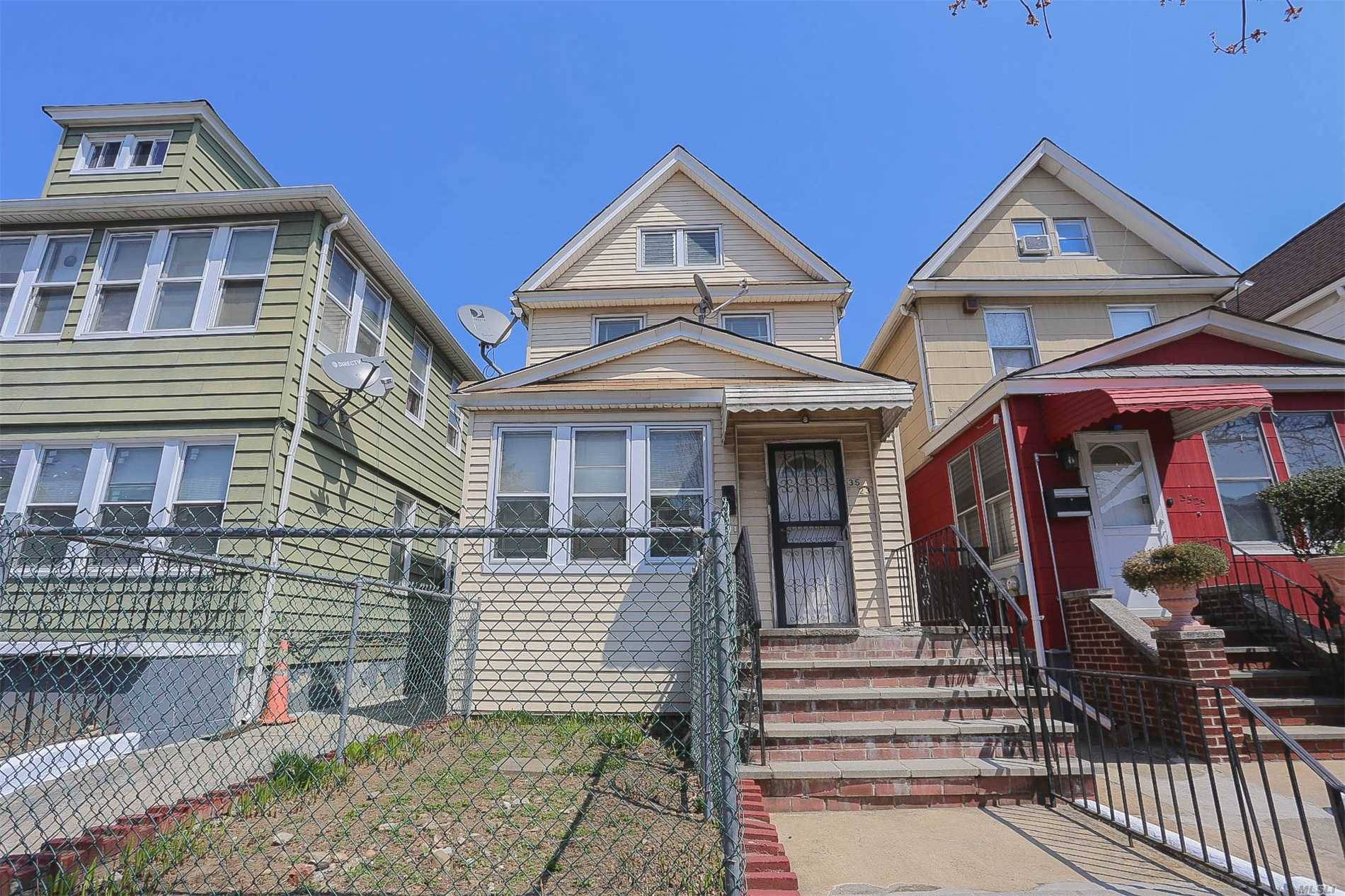 91st 5 BR House Jackson Heights LIC / Queens