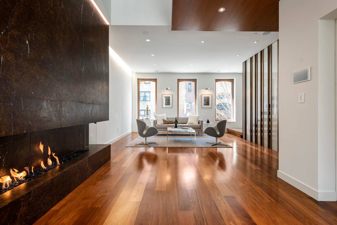 Gorgeous Upper East Side 5 Bedroom Townhouse with Carriage House