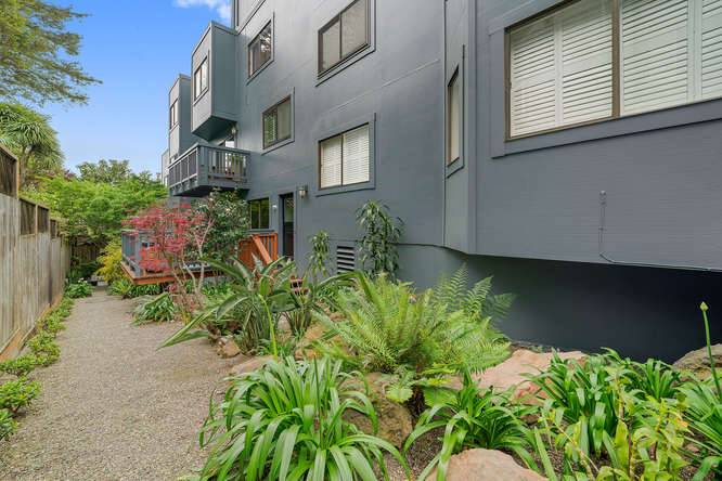 Immaculate Spacious SF Condo in Famous Castro District