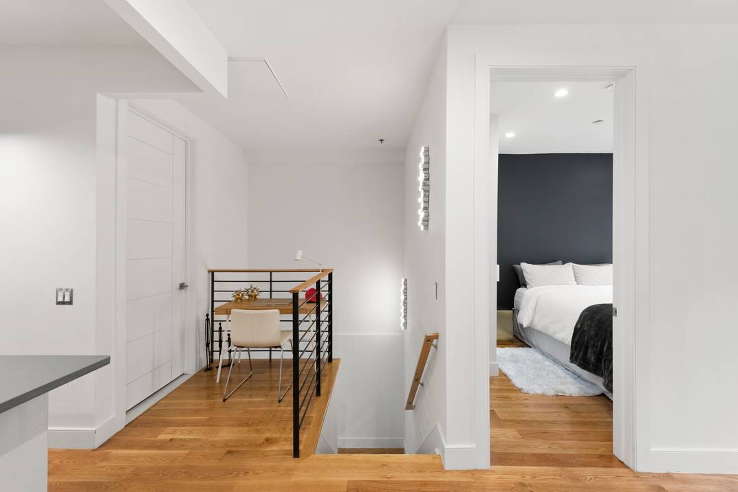 Immaculate Convertible Two-Bedroom Duplex in Greenpoint