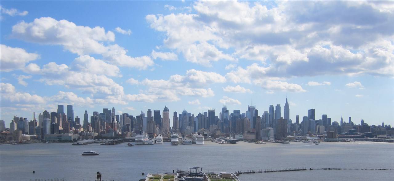 Located in a pre-war building on prestigious Boulevard East with breathtaking views of Manhattan