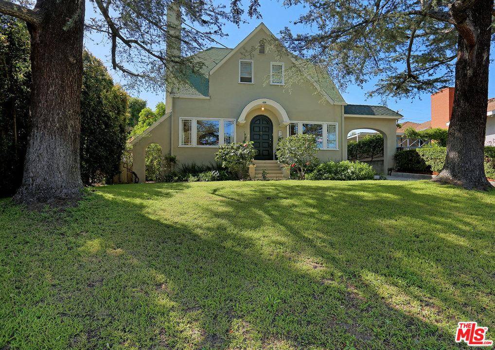 First time on the market in 90 years - 4 BR Single Family Hancock Park Los Angeles