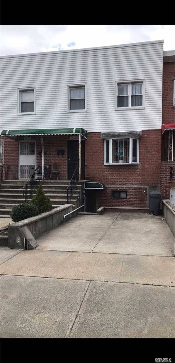 Flushing, Attached Single Family, Brick In A Prime Location.