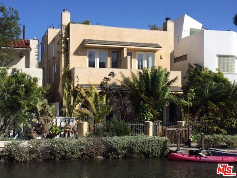 Incredible location on Grand Canal - 2 BR Condo Los Angeles