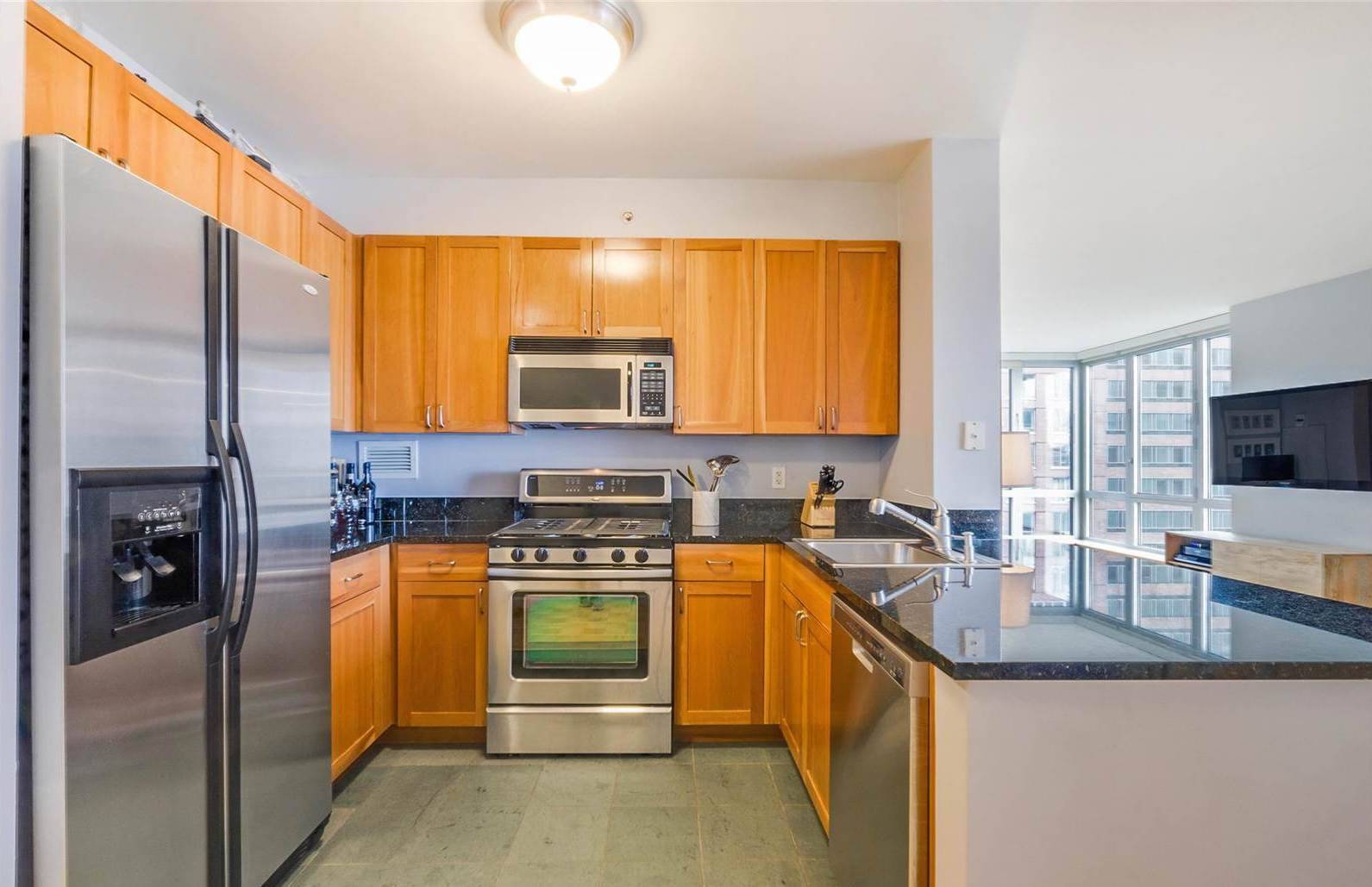 Beautiful Battery Park City 2 Bedroom Apartment with 2 Baths featuring a Garage and Gym